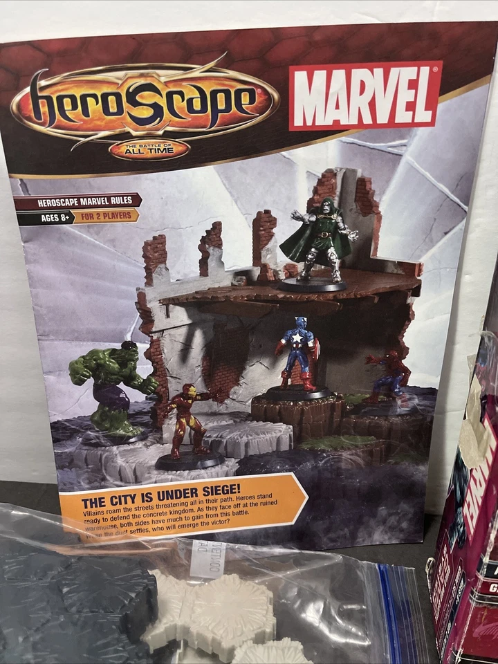 Marvel Heroscape 2007 juego de construcción y batalla faltan 2 cartas de juego, Dr Doom/Red Sk Foto 4 de 4