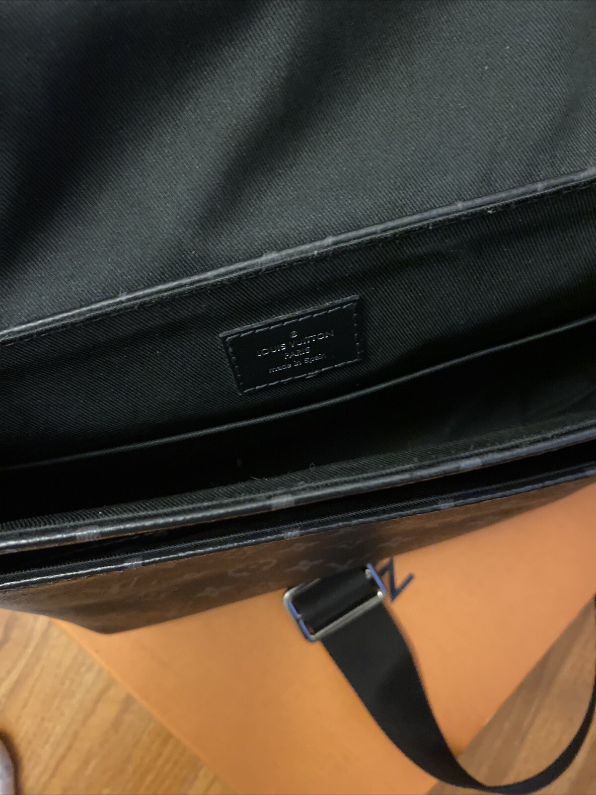 louisvuitton messenger bag eBay