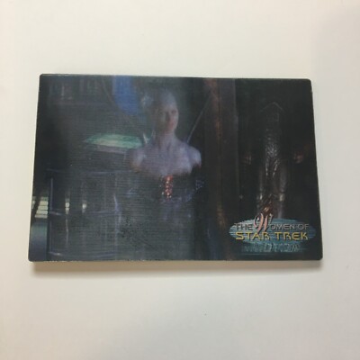 The WOMEN Of STAR TREK IN MOTION TRADING CARD ALBUM w Bonus Cards