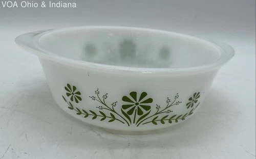 Glasbake Green Daisy Floral Casserole Dish 2600 1.5 Qt Vintage Milk Glass