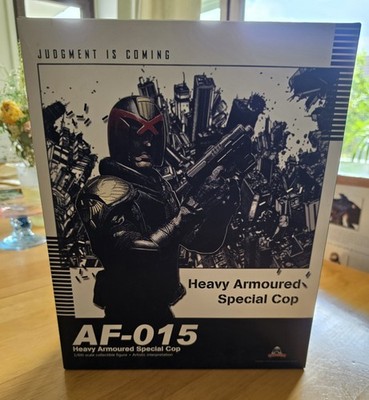 Judge Dredd RARE- Art Figures 1.0 Scale: 1/6  - Cop Action Figure AF-015