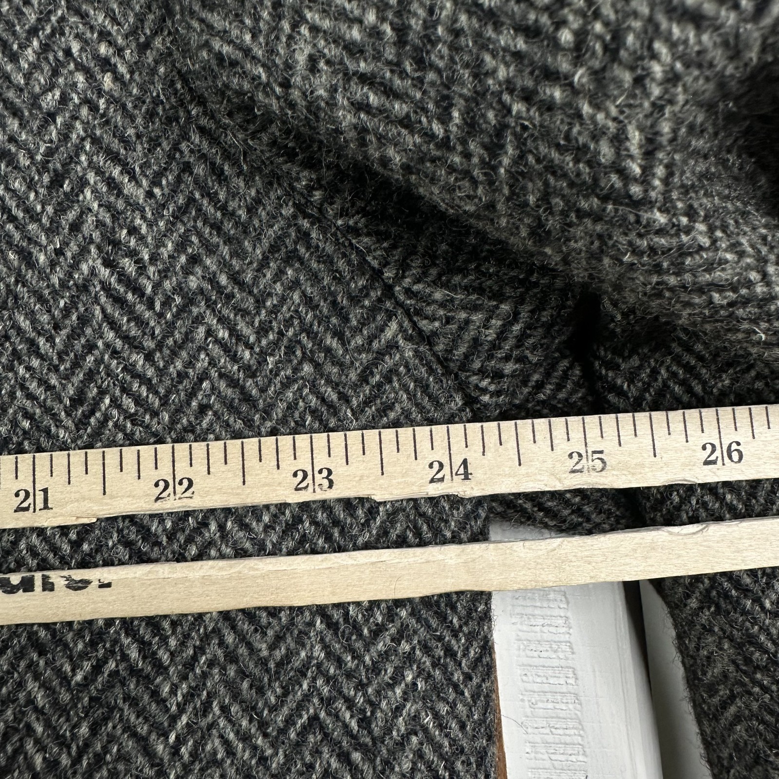 VTG Harris Tweed Overcoat Mens 44 Gray Herringbone Wool Notch Lapel Topcoat 60s image 4
