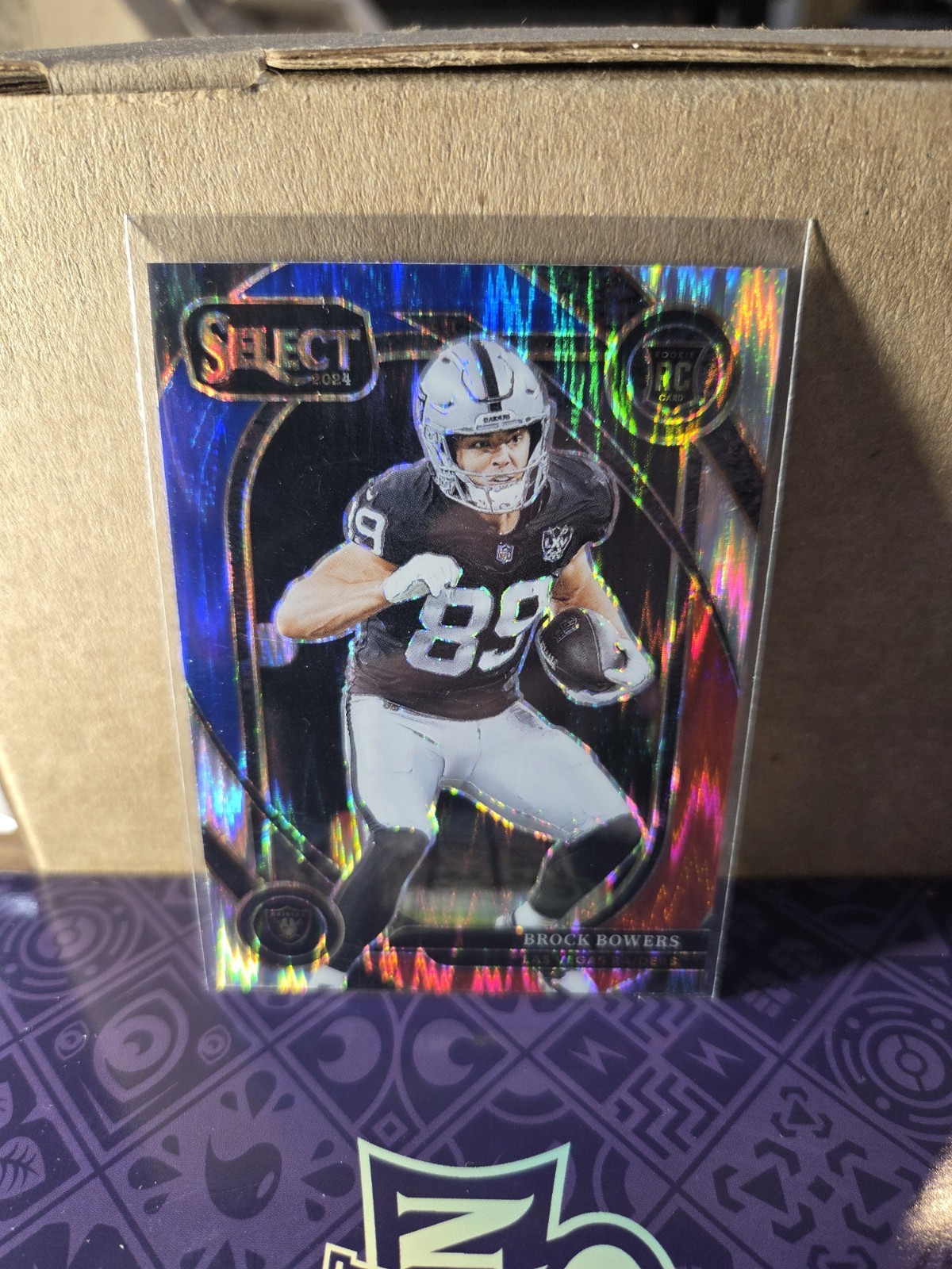 2024 Panini Select - Club Level Brock Bowers #222 Red & Blue Shock Prizm (RC)