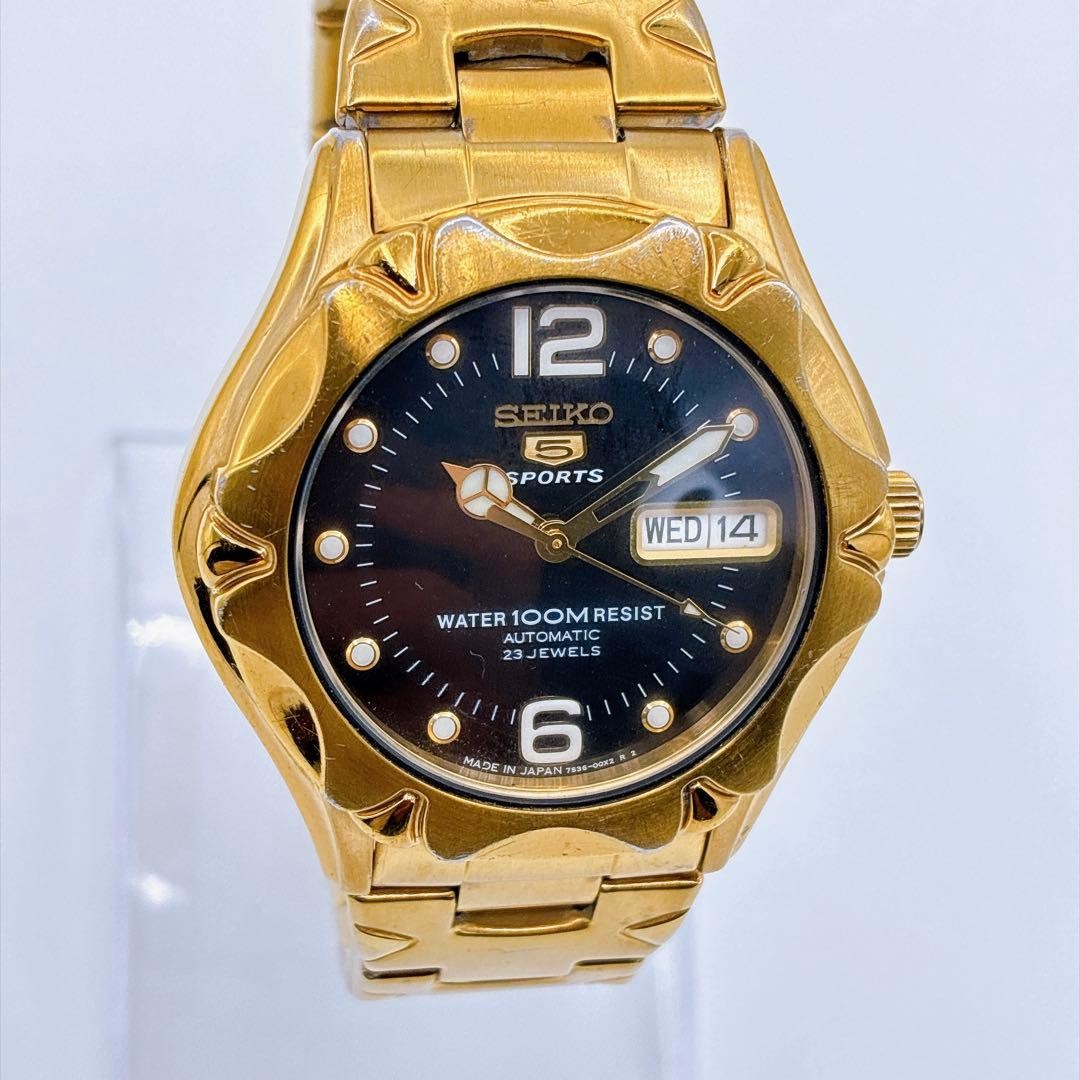 SEIKO 5 Sports 7S36-00M0 自動巻 23石 a 69 Seiko 5 Sports 7S36-00M0