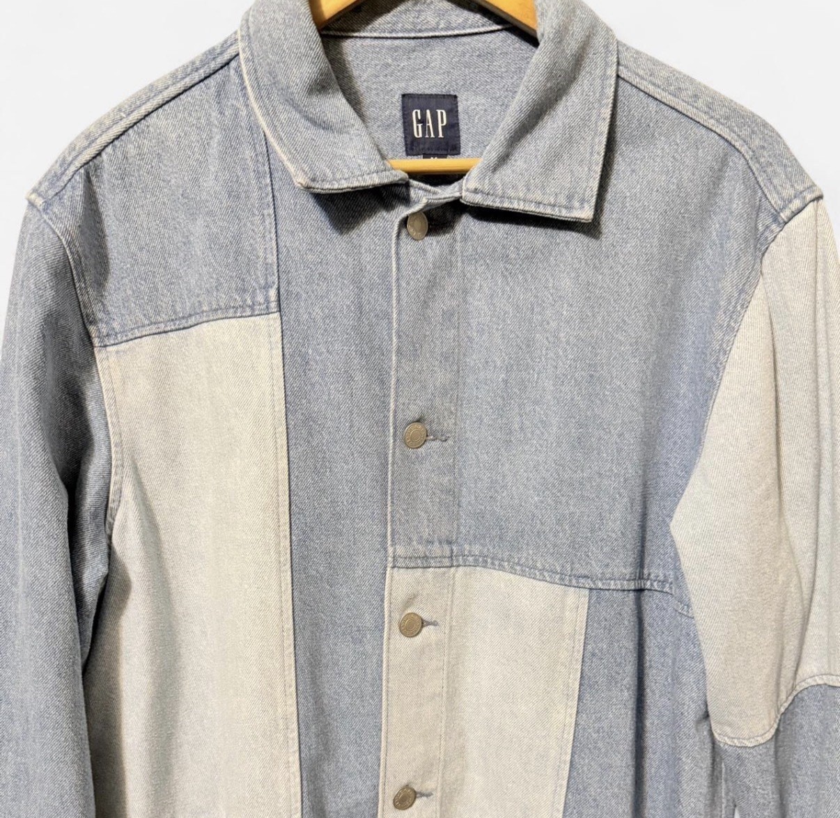 Gap men’s patchwork denim jacketSize medium - image 4