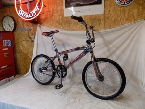 Ensemble Cadre BMX Redline Old School – 20 Pouces – Rouge 1997 – Freestyle – Acier Chromoly