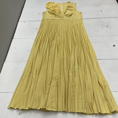 shein gold bridesmaid dresses Pleated Perfection: Solid Color Halter Neck Dress with Side Slit – Canary  Houze main image 1