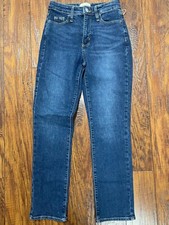 Universal Thread High Rise Straight Jeans 00