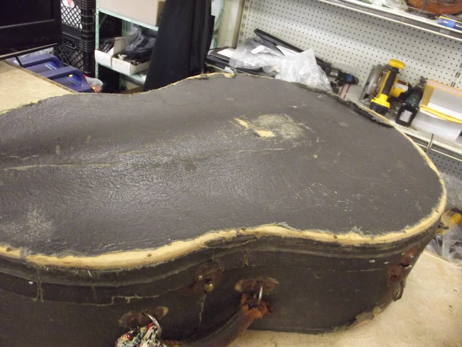 Vintage 1930's Harmony Nick Lucas Hollow Body Acoustic Archtop Guitar & Case