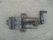 Yost Mfg Co No. 2D   5"  Machinist Bench Vise