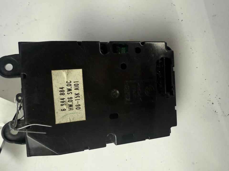 Оригинальный переключатель управления навигацией для центральной консоли BMW 550i 2008–2010 годов выпуска 65826944884 - Изображение 2 из 4