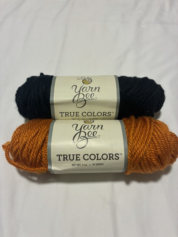 Yarn Bee True Colors Bulky 5 Acrylic Twisted Yarn Black/Orange Lot of 2 Skeins