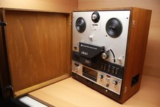 AKAI Cross-Field X-360D in Wooden Case
