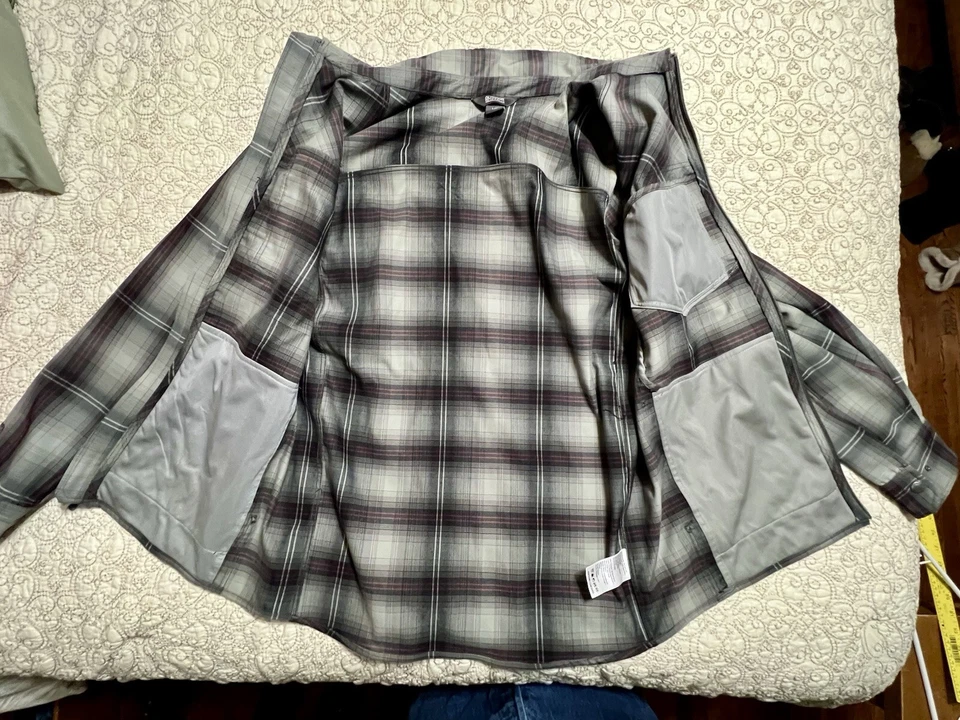 Men’s Outdoor Research Bullwheel Soft Shell Jacket Large - Image 2 of 4