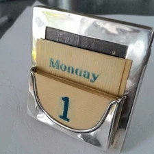 Antique Hallmarked Silver Desk Calendar. Birmingham 1911