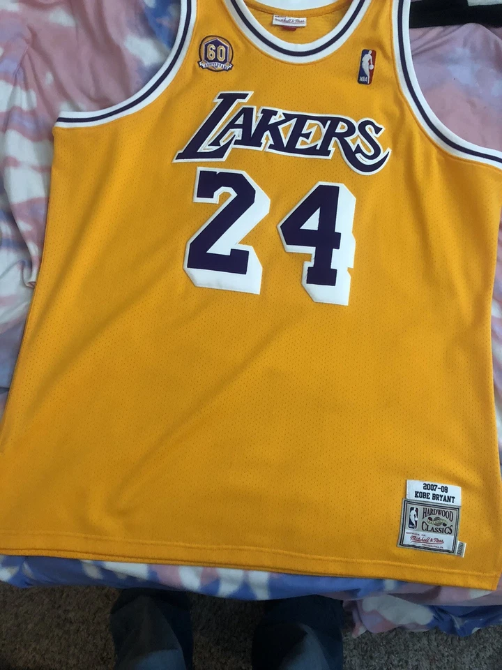 100% Authentic Kobe Bryant Mitchell And Ness 96 97 Lakers Jersey Size 52 - Image 2 of 4
