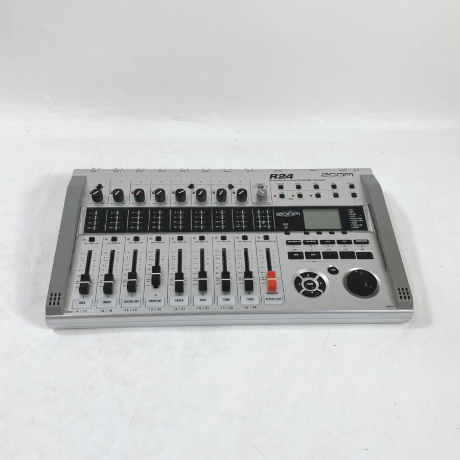 美品 zoom R24 Amazon.com: Zoom R24 Multi-Track Tabletop Recorder