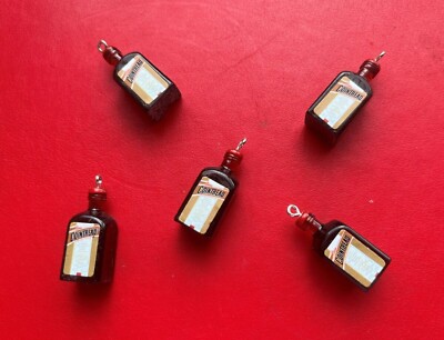 5 X COINTREAU FLASCHEN CHARMS ANHÄNGER HARZ ALKOHOL ORANGE