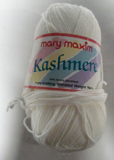 Mary Maxim Kashmere 4 Ply Knitting Worsted Weight Yarn White Acrylic 272 Yards