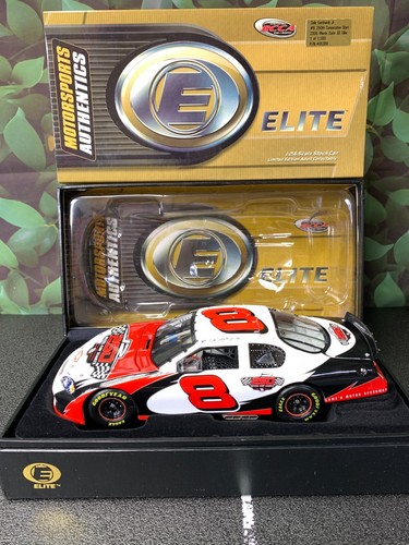 DALE EARNHARDT JR. #8 250TH CONSECUTIVE START 2006 MONTE CARLO SS ELITE 1:24 - Picture 2 of 23