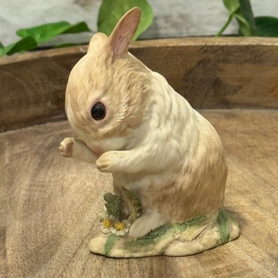 Cybis Porcelain Figurine Pat-A-Cake Bunny Rabbit Flower Brown White Sit Around