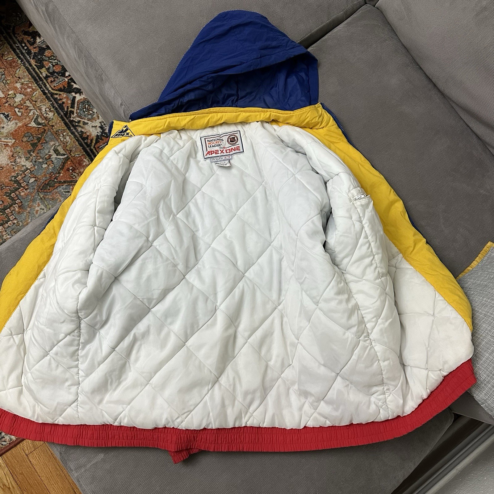 VTG 90’s Apex One St. Louis Blues NHL Coat Puffer Jacket Men’s XL Full Zip