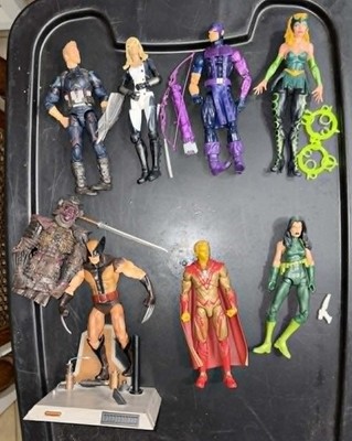 6  Marvel Legends & Select Lot Loose 7 Figures and Some Accessories--see details