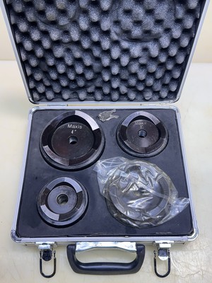 MAXIS MAX PUNCH SOUTHWIRE CONDUIT SET 2 1/2'' TO 4'' with Case Knockout SET NICE