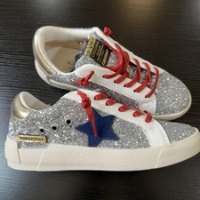 Size 6.5 Women s Vintage Havana Silver Glitter Gray Star Red Laces Sneakers