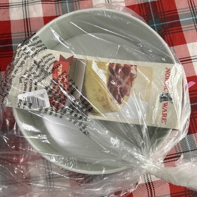 Nordic Ware Leak Proof Springform Pan, 10 Cup, Assorted Colors, 9 Inch 10 cup ca