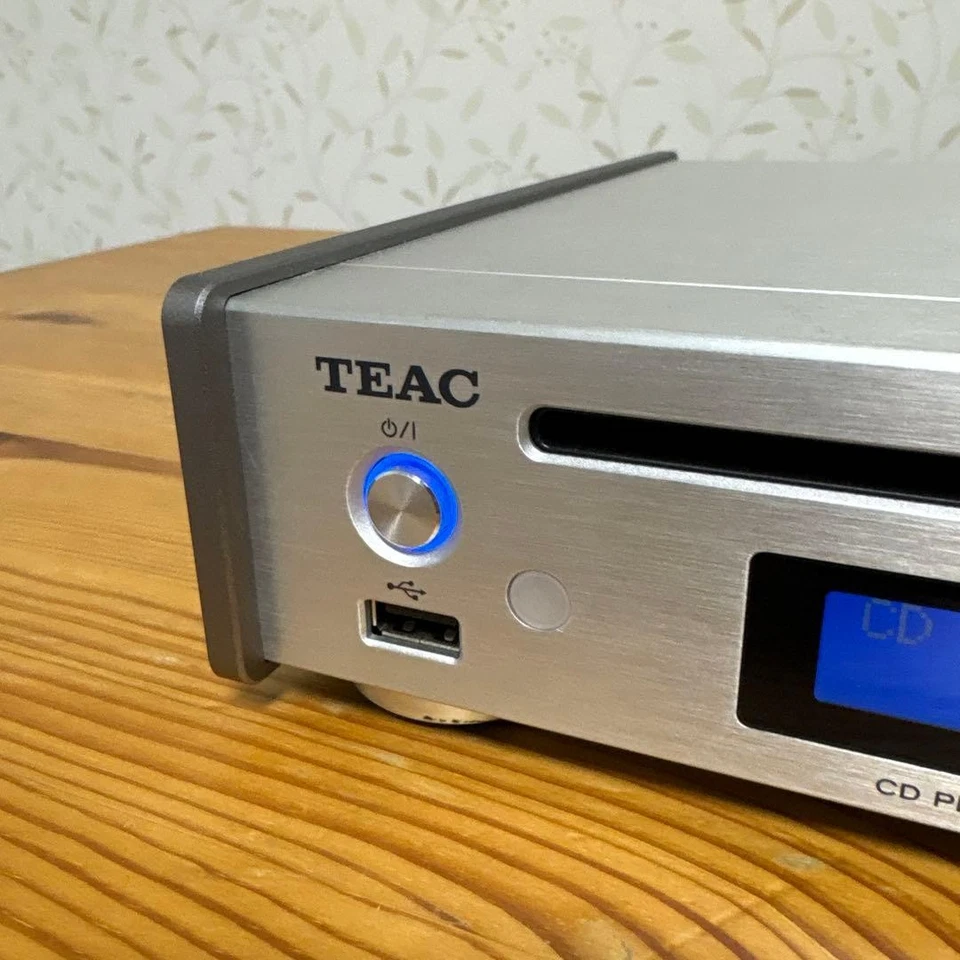 Teac PD-301-X CD Player With Wide FM Tuner USB - Image 4 of 4
