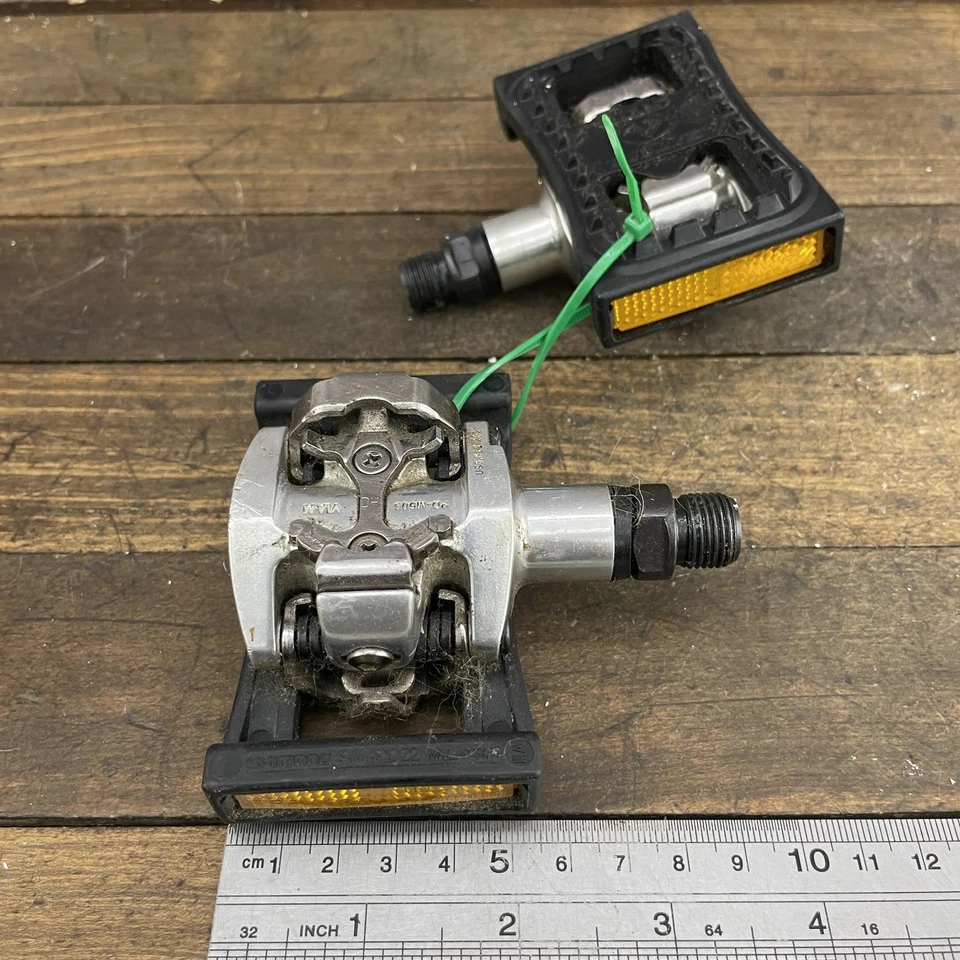 Pedales Shimano PD-M505 SPD con adaptadores de plataforma SM-PD22 reflectores sin clip Foto 3 de 4