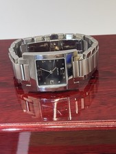 Ready To Wear [N. MINT] Gucci 7700l Black Dial Womens quartz watch  WORKS