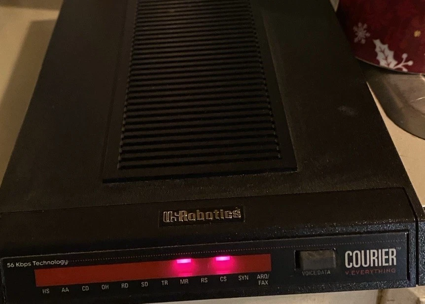 Módem corporativo analógico vintage de robótica estadounidense 56 Kbps - con caja instrucciones de CD Foto 2 de 4