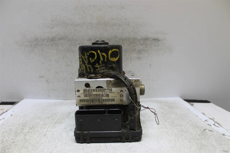 Módulo de control de bomba ABS Chrysler Voyager 2000-2003 P04721427AK 530 5O2 Foto 4 de 4