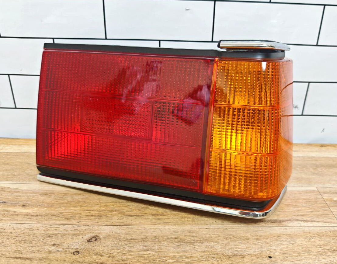 Mitsuo BBT エース Mitsubishi A172 Lancer Box EX genuine Right Side Tail light