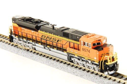 KATO N-Scale #176-8525 EMD SD70ACe BNSF #8574 Hecho en Japón Calibre N | Zustand: Used