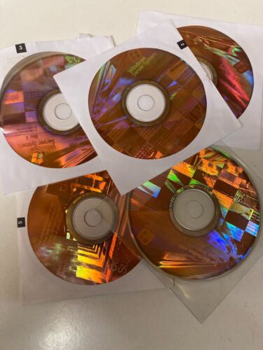 divers logiciels informatiques 100 DVD - Photo 1/8