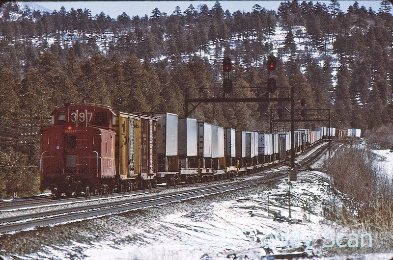 DM Original Slide - Santa Fe ATSF Caboose 999397 Maine AZ 1985