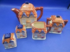 Vintage Cottage Ware Tea Set     7-Pc Hand Painted Japan 177