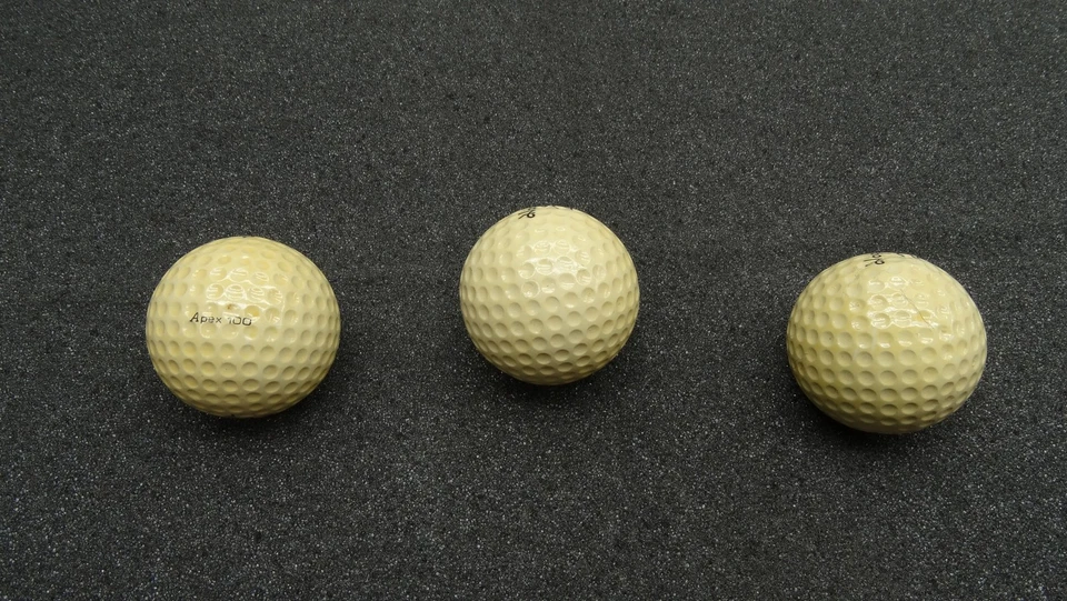 Hogan Apex 100 Vintage Golf Ball - Image 3 of 3
