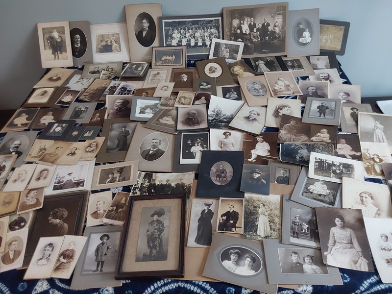 VINTAGE  ANTIQUE PHOTOGRAPHS EARLY LOT OF 125 +