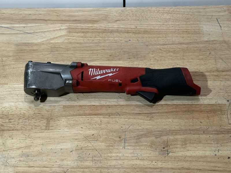Milwaukee 2564-20 M12 FUEL 3/8" Friction Ring Right Angle Impact Wrench USED 