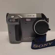 Sony Mavica Digital Camera with Power Cord, Memory Card Battery MVC-FD85