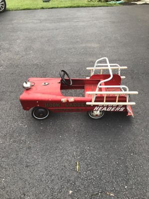 hook and ladder pumper 519 pedal car