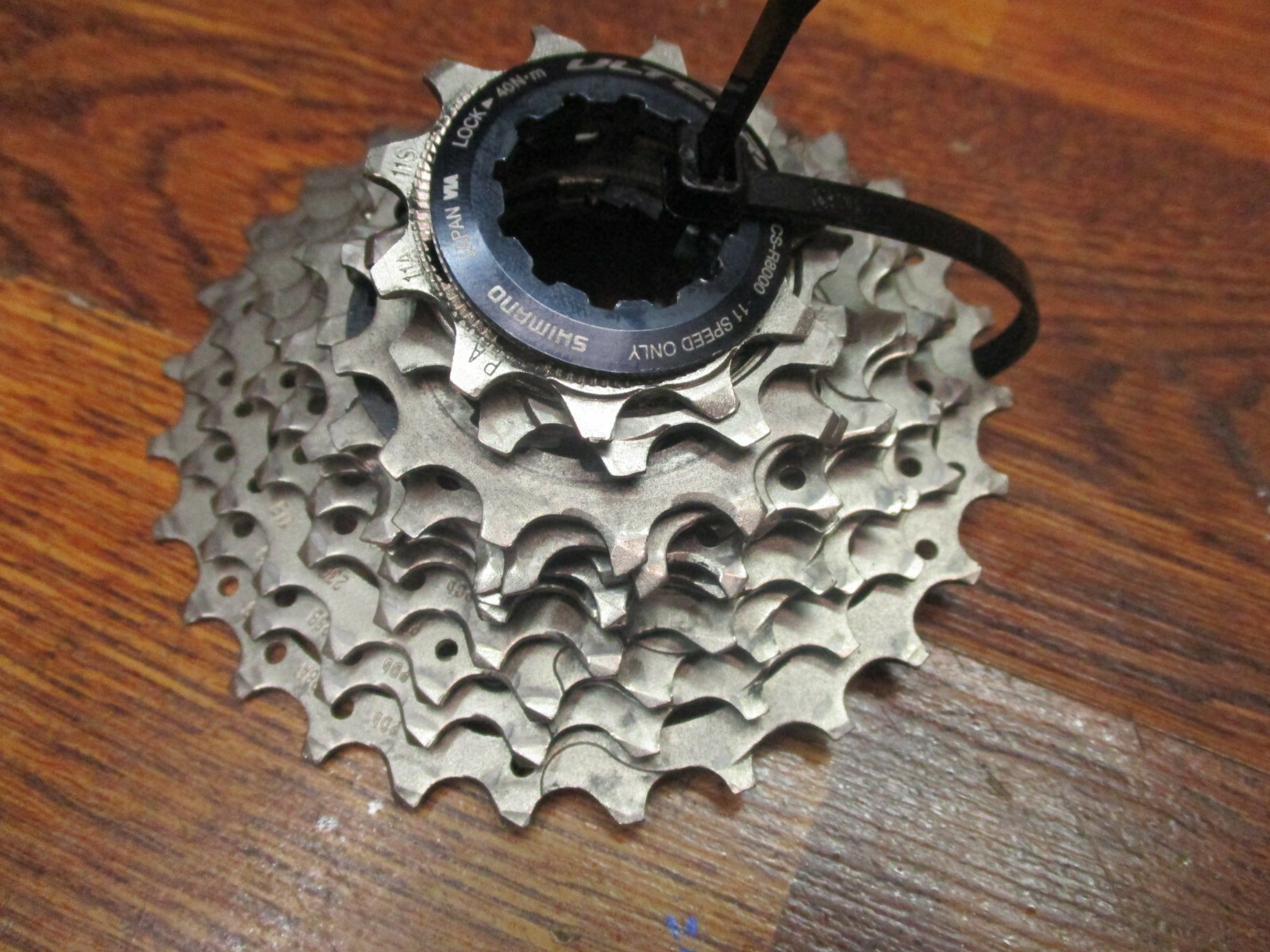 r8000 chain