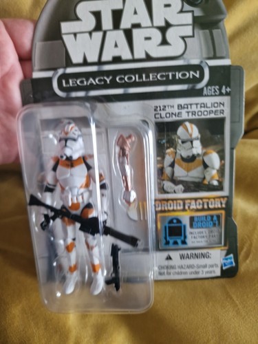 STAR WARS LEGACY COLLECTION: 212th Battalion Clone Trooper Figure Build a Droid - Picture 6 of 7