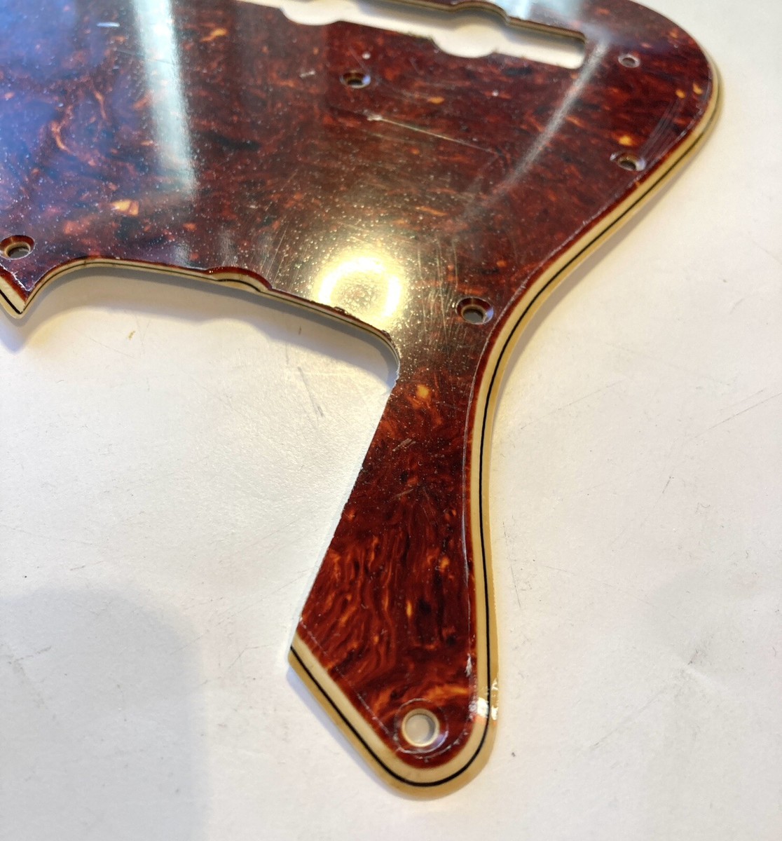 Wide Bevel Celluloid Tortoise Pickguard for 1962-1964 Fender Jazz