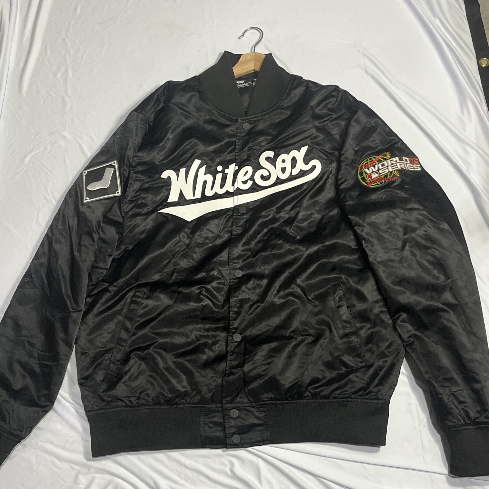 Picture 1 of 10
