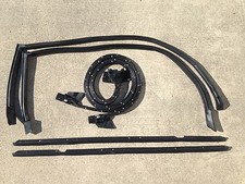 81-88 Monte Carlo 6 Pc Wide Outer Sweeps Roof Rail Door Weatherstripping Kit